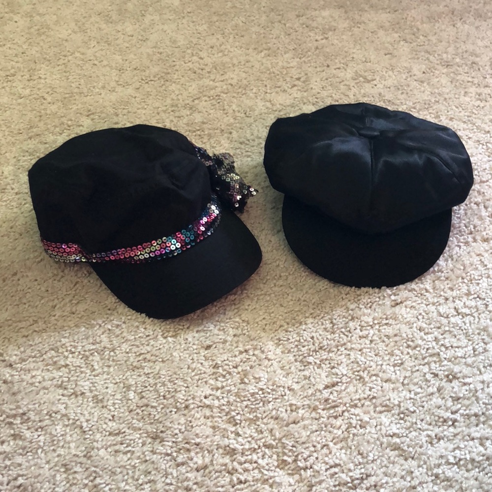 NWT 2 Hats